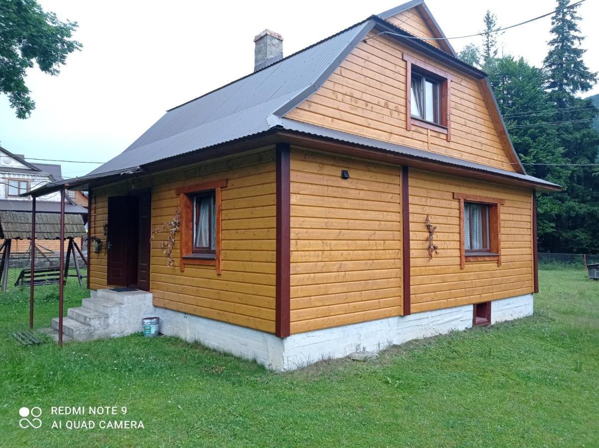 Садиба Брусний Микуличин Экстерьер фото